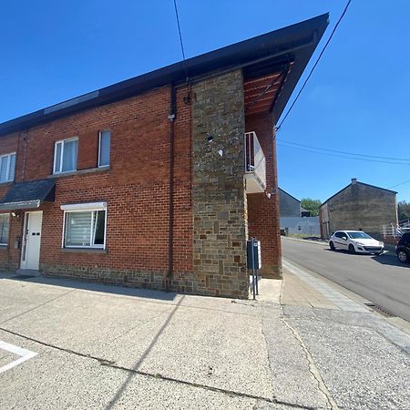 1-E Superbe Appartement Lumineux Charleroi Kültér fotó