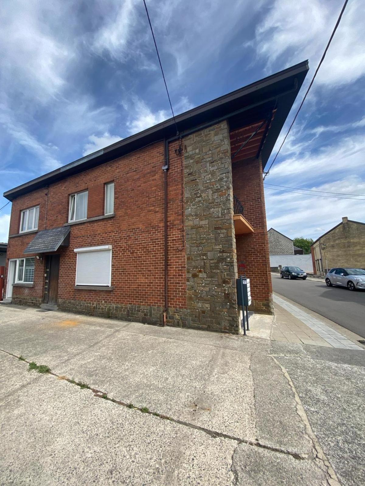 1-E Superbe Appartement Lumineux Charleroi Kültér fotó